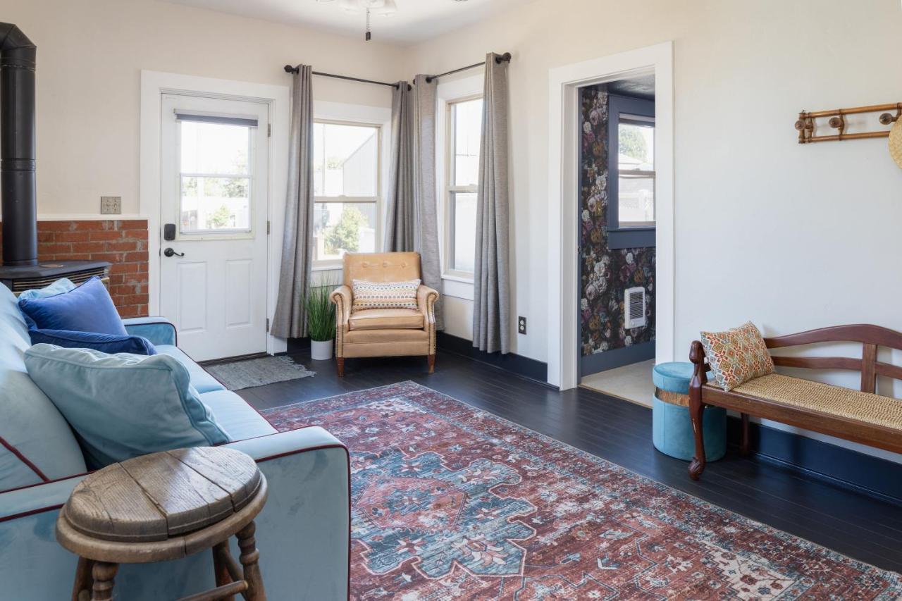 Holiday home Wynkoop At Carlton: Taste Of Europe, Walk To Wineries, Dog Friendly *